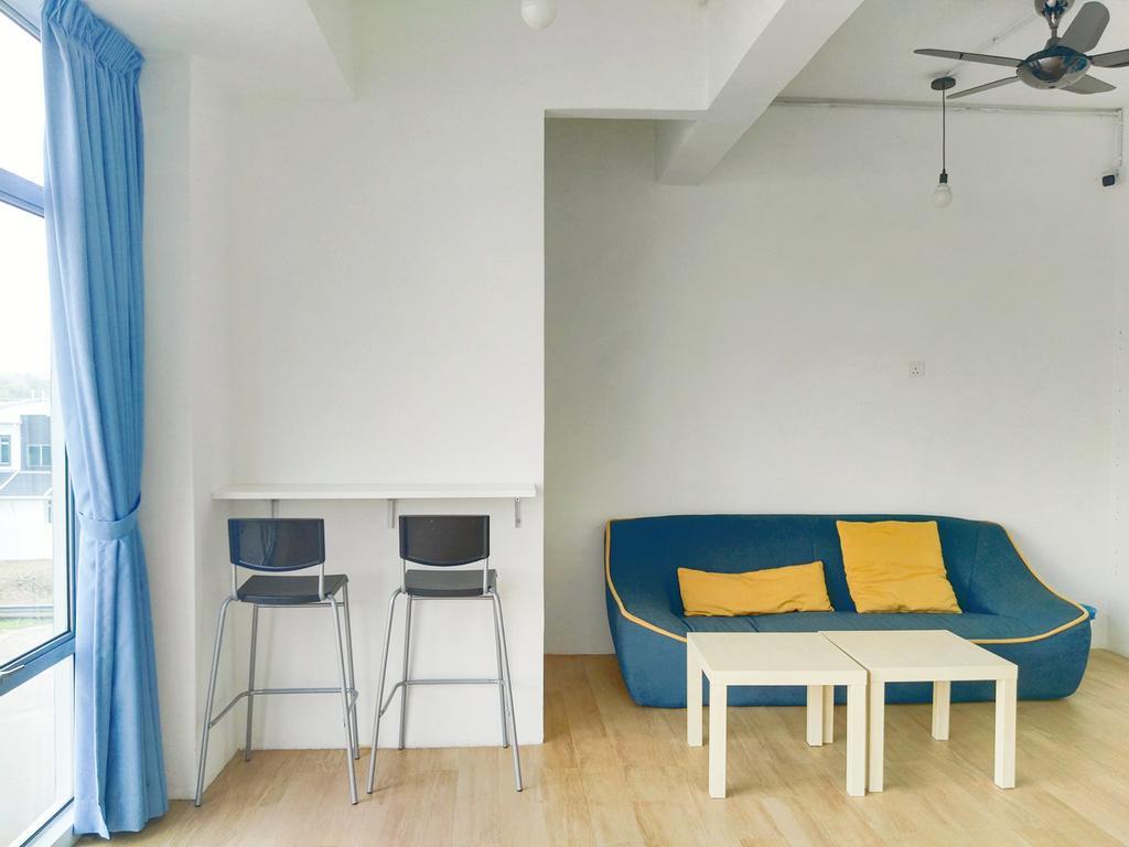 Roof Talk Theme Hostel Τζόχορ Μπάχρου Εξωτερικό φωτογραφία